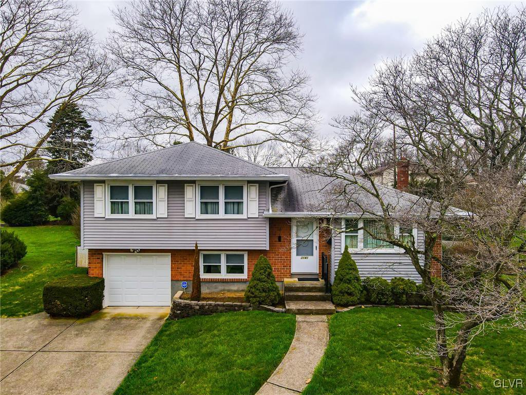 3141 Hilly Road Bethlehem, PA 18017 - Photo 2 of 29 Gallery Image 2