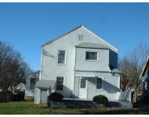 49 Harkness Avenue Springfield, MA 01118 - Photo 3 of 6
