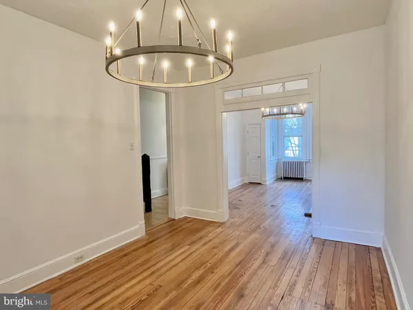 $3,325 | 1113 I Street Northeast, Washington, DC 20002