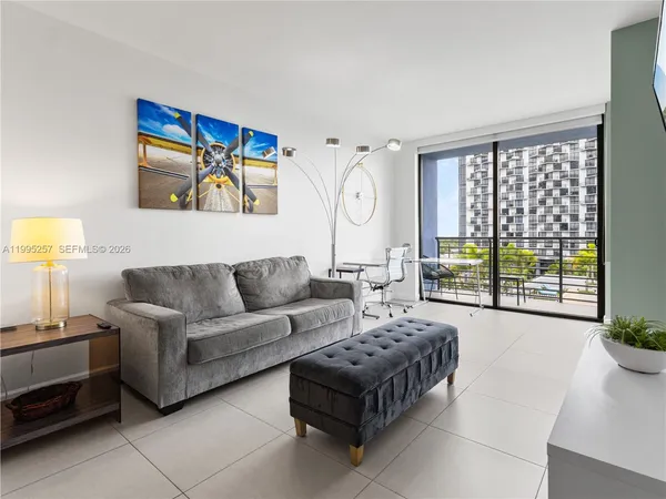 $440,000 | 5350 Northwest 84th Avenue, Unit 614, Doral, FL 33166