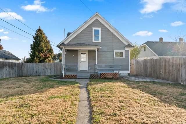 $349,900 | 1214 West Kiernan Avenue, Spokane, WA 99205