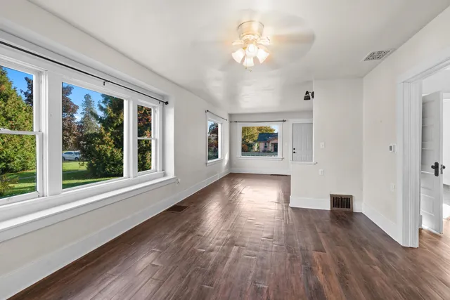 $349,900 | 1214 West Kiernan Avenue, Spokane, WA 99205