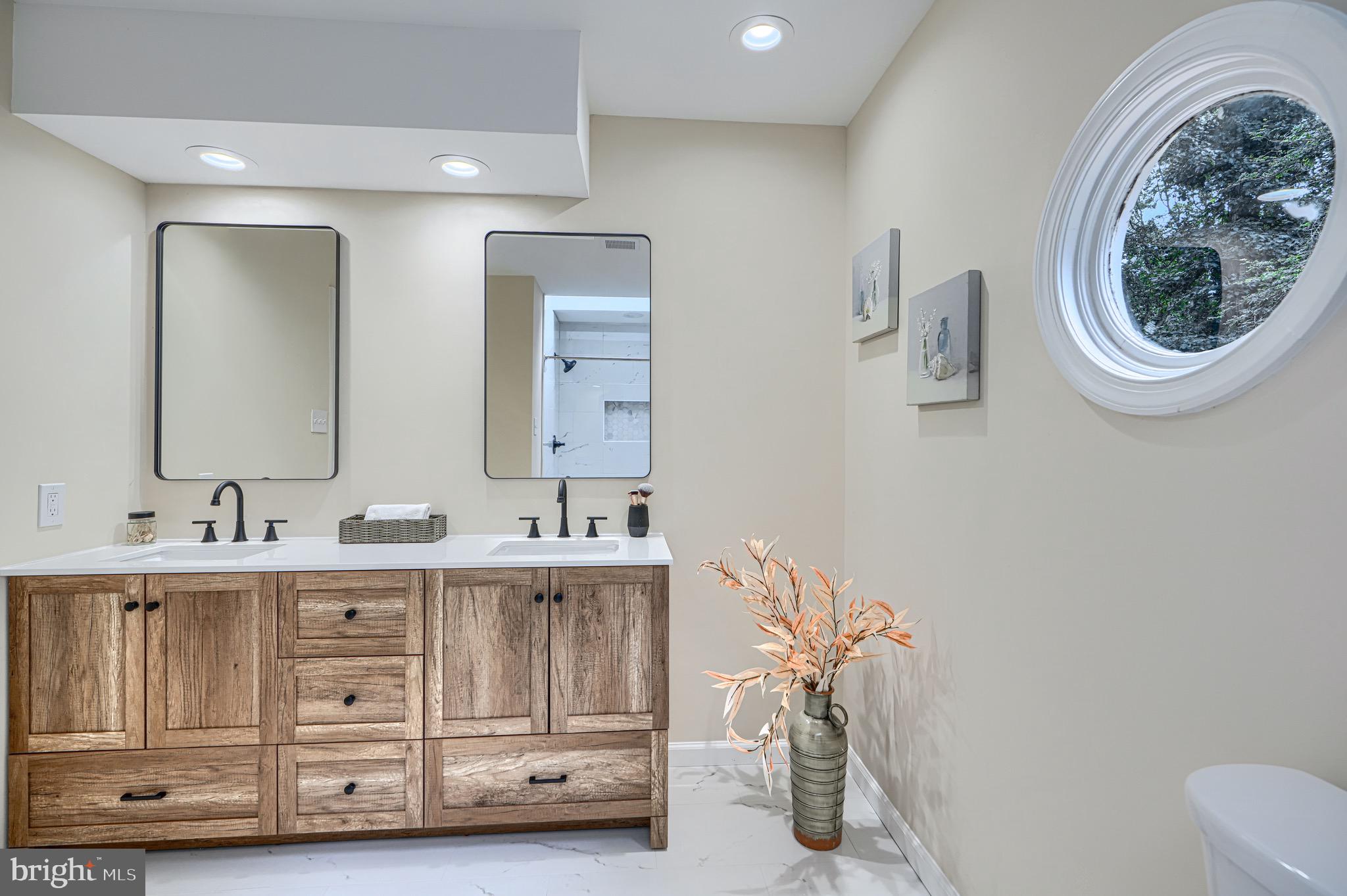 3364 Old Gamber Road Finksburg, MD 21048 - Photo 29 of 58 Primary Bathroom