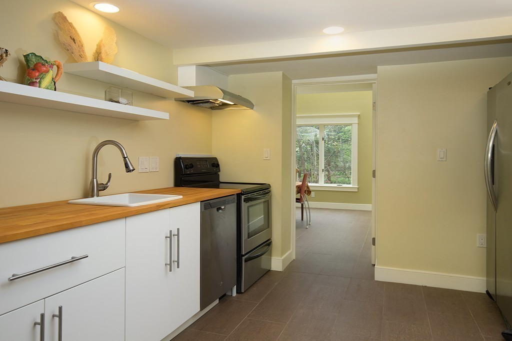 9 Tufts Road Lexington, MA 02421 - Photo 18 of 22