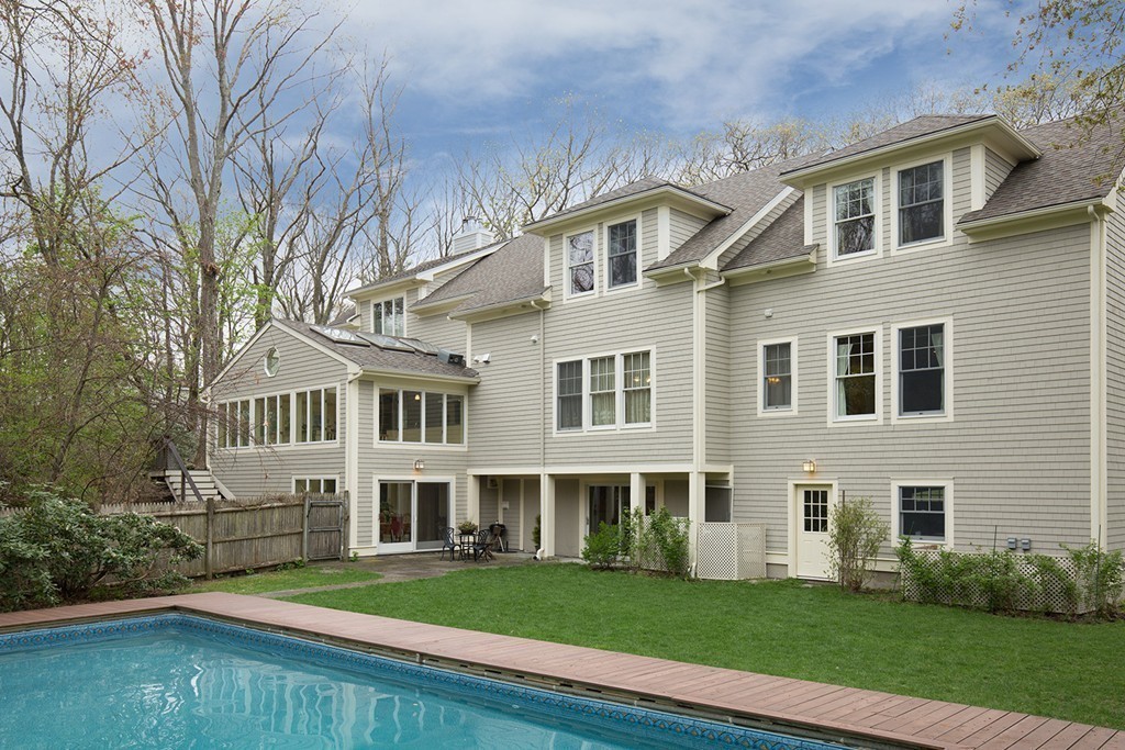 9 Tufts Road Lexington, MA 02421 - Photo 3 of 22