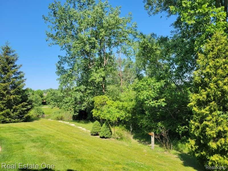 3562 Tremonte Circle, Unit 127 Rochester, MI 48306 - Photo 21 of 28