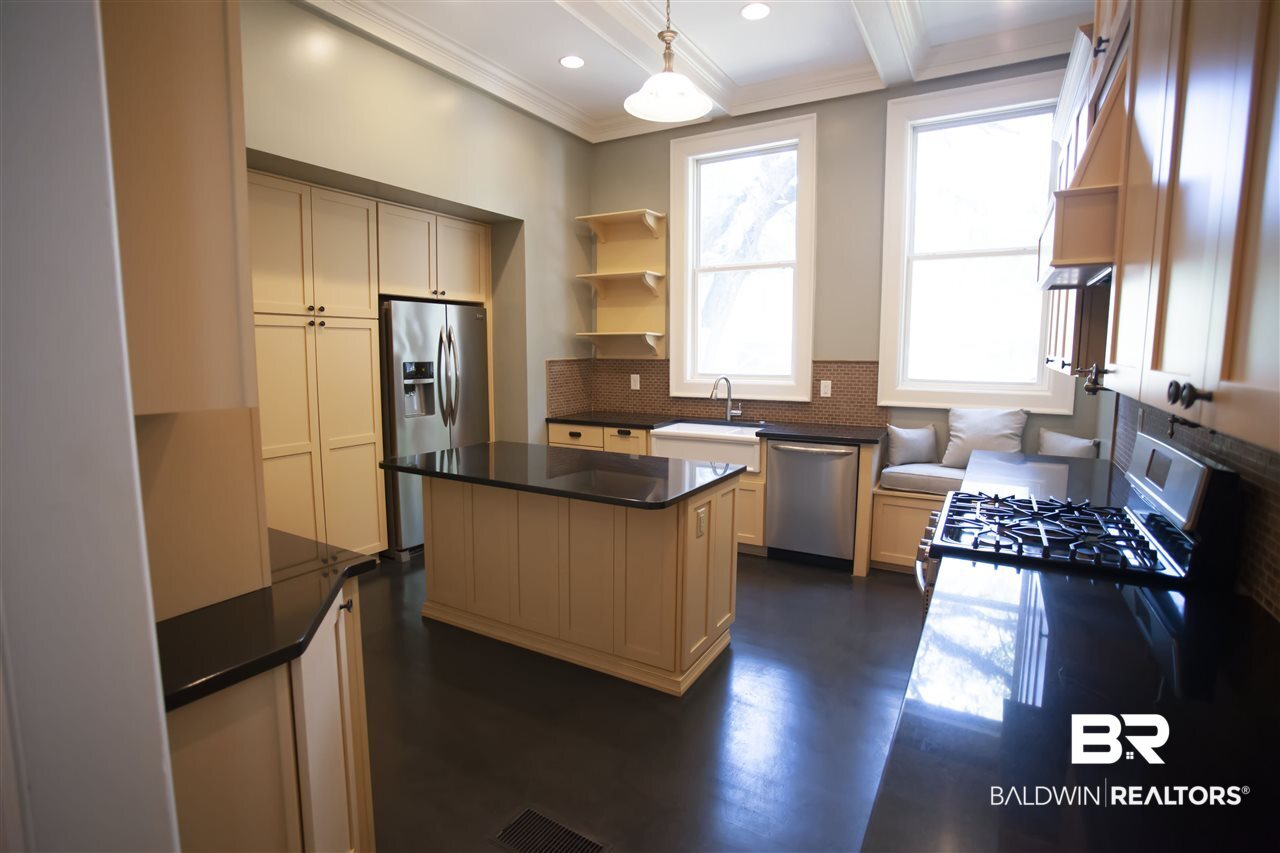 1658 Government Street Mobile, AL 36604 - Photo 24 of 36