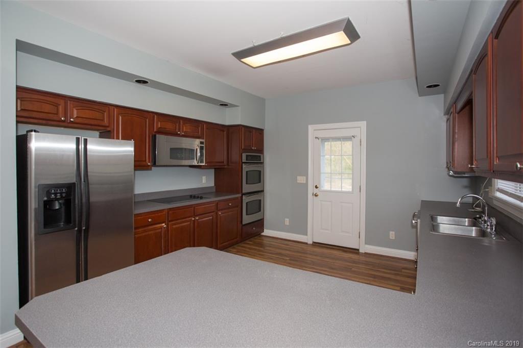 2792 Brantley Road Kannapolis, NC 28083 - Photo 7 of 29 Gallery Image 7