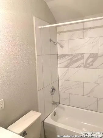 $650 | 1011 Avant Avenue, Unit 4, San Antonio, TX 78210