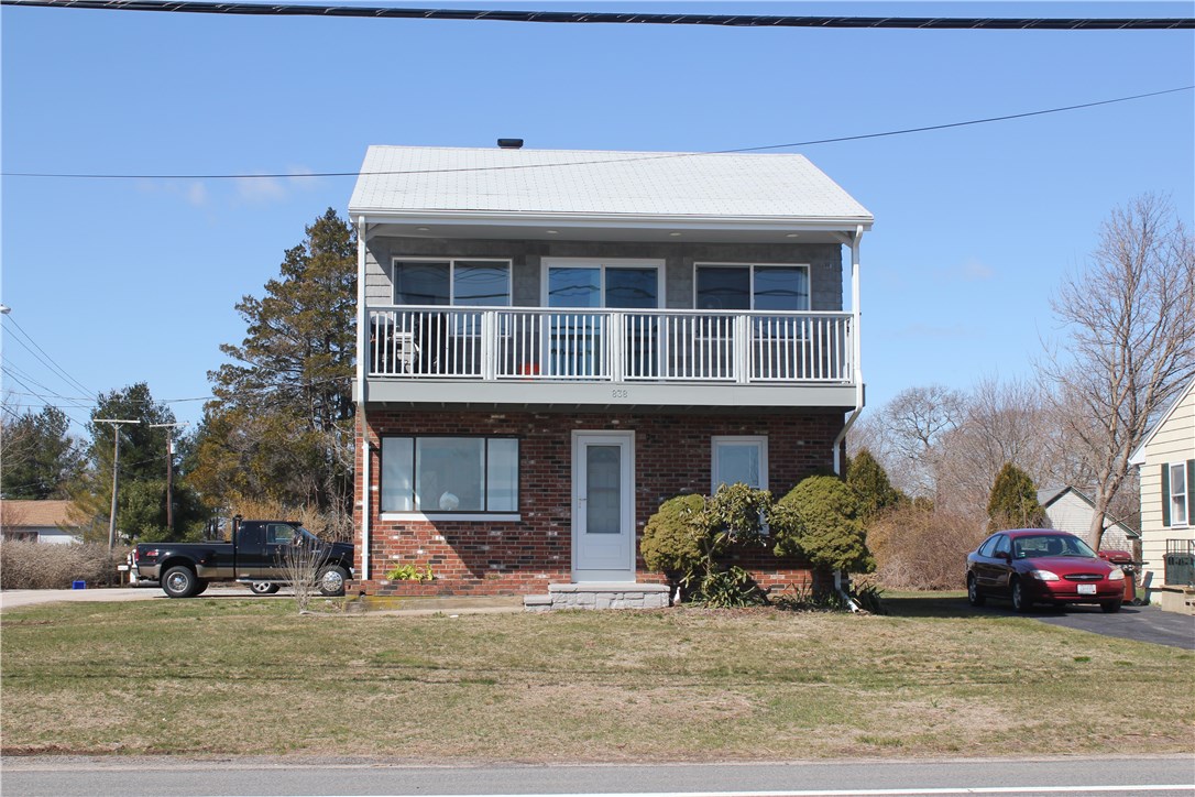 838 Boston Neck Road Narragansett, RI 02882 - Photo 2 of 22