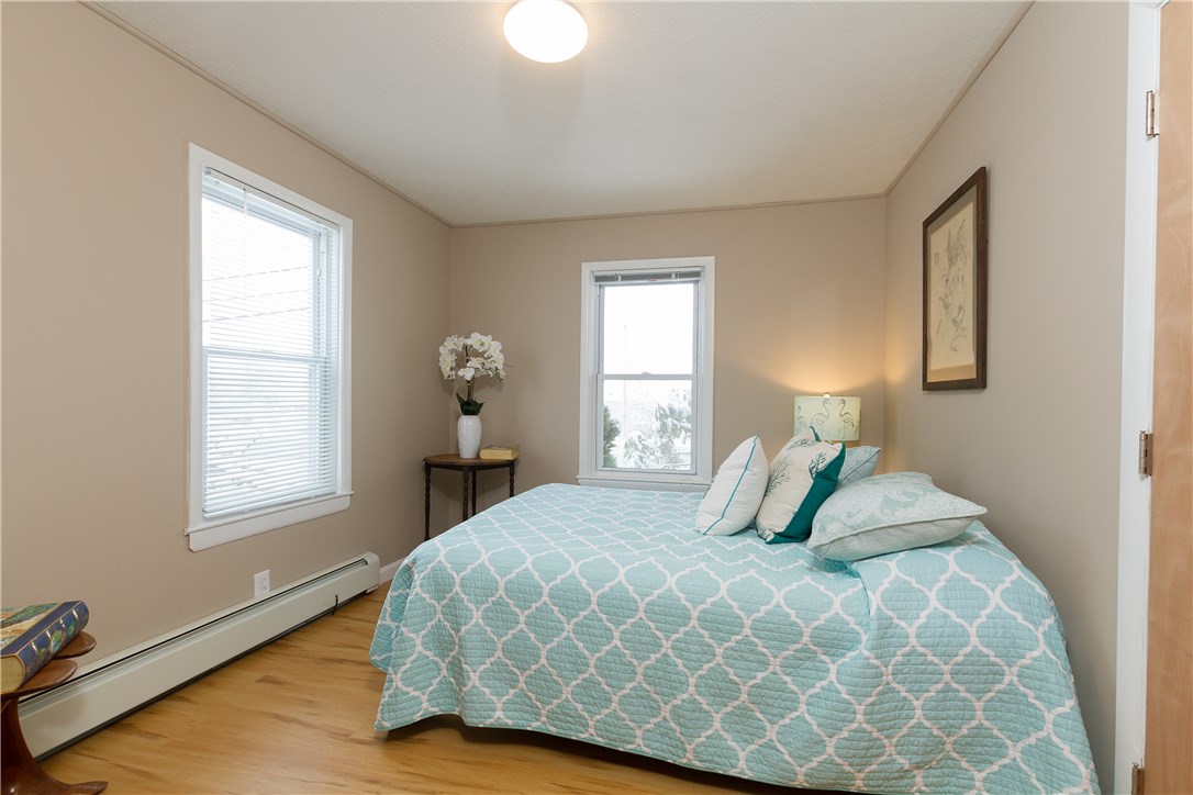 838 Boston Neck Road Narragansett, RI 02882 - Photo 6 of 22