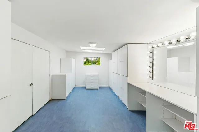 $5,889,999 | 1350 Belfast Drive, Los Angeles, CA 90069