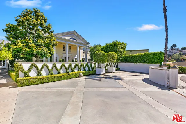 $5,889,999 | 1350 Belfast Drive, Los Angeles, CA 90069