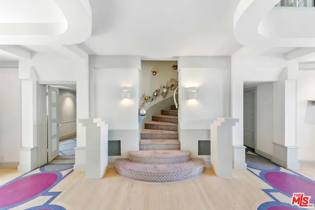 $5,889,999 | 1350 Belfast Drive, Los Angeles, CA 90069