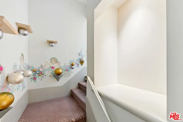 $5,889,999 | 1350 Belfast Drive, Los Angeles, CA 90069