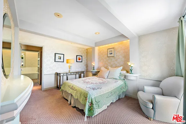 $5,889,999 | 1350 Belfast Drive, Los Angeles, CA 90069