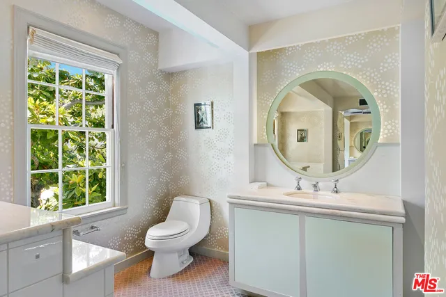 $5,889,999 | 1350 Belfast Drive, Los Angeles, CA 90069