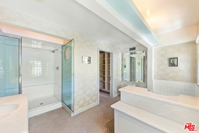 $5,889,999 | 1350 Belfast Drive, Los Angeles, CA 90069