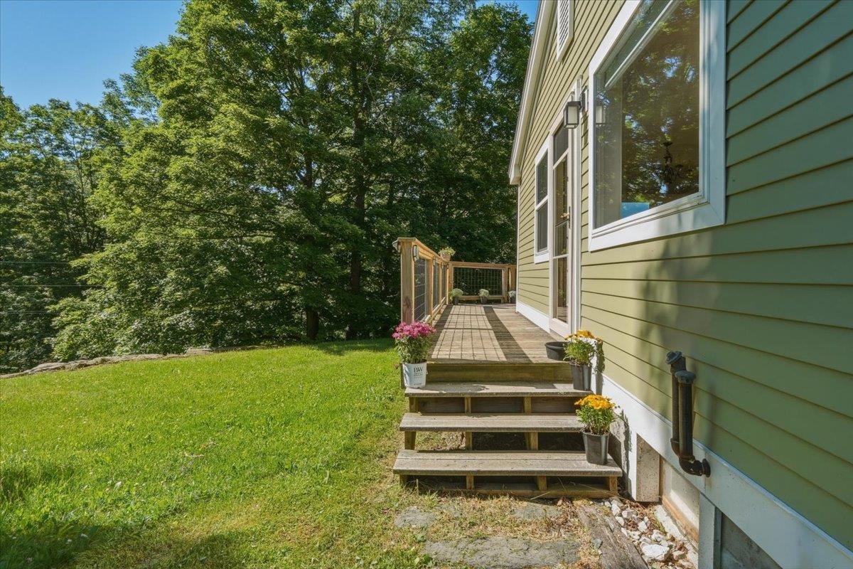 139 Cozzens Road Huntington, VT 05462 - Photo 5 of 42