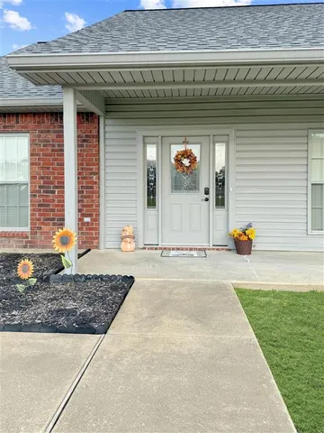 $306,900 | 330 Par Road 5, Leesville, LA 71446