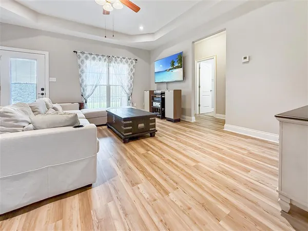 $299,900 | 330 Par Road 5, Leesville, LA 71446