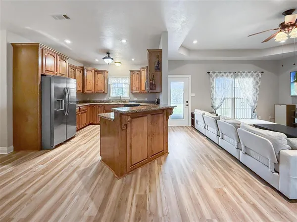 $299,900 | 330 Par Road 5, Leesville, LA 71446