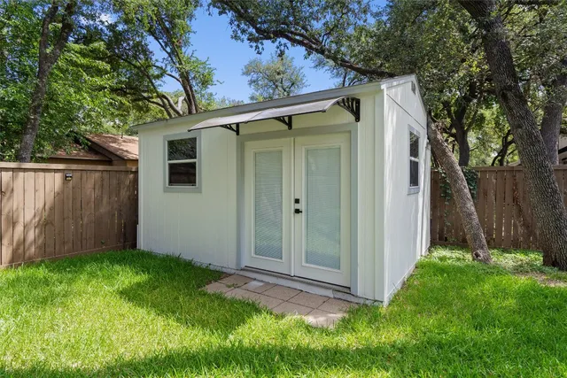 $499,900 | 9730 Anderson Village Drive, Austin, TX 78729