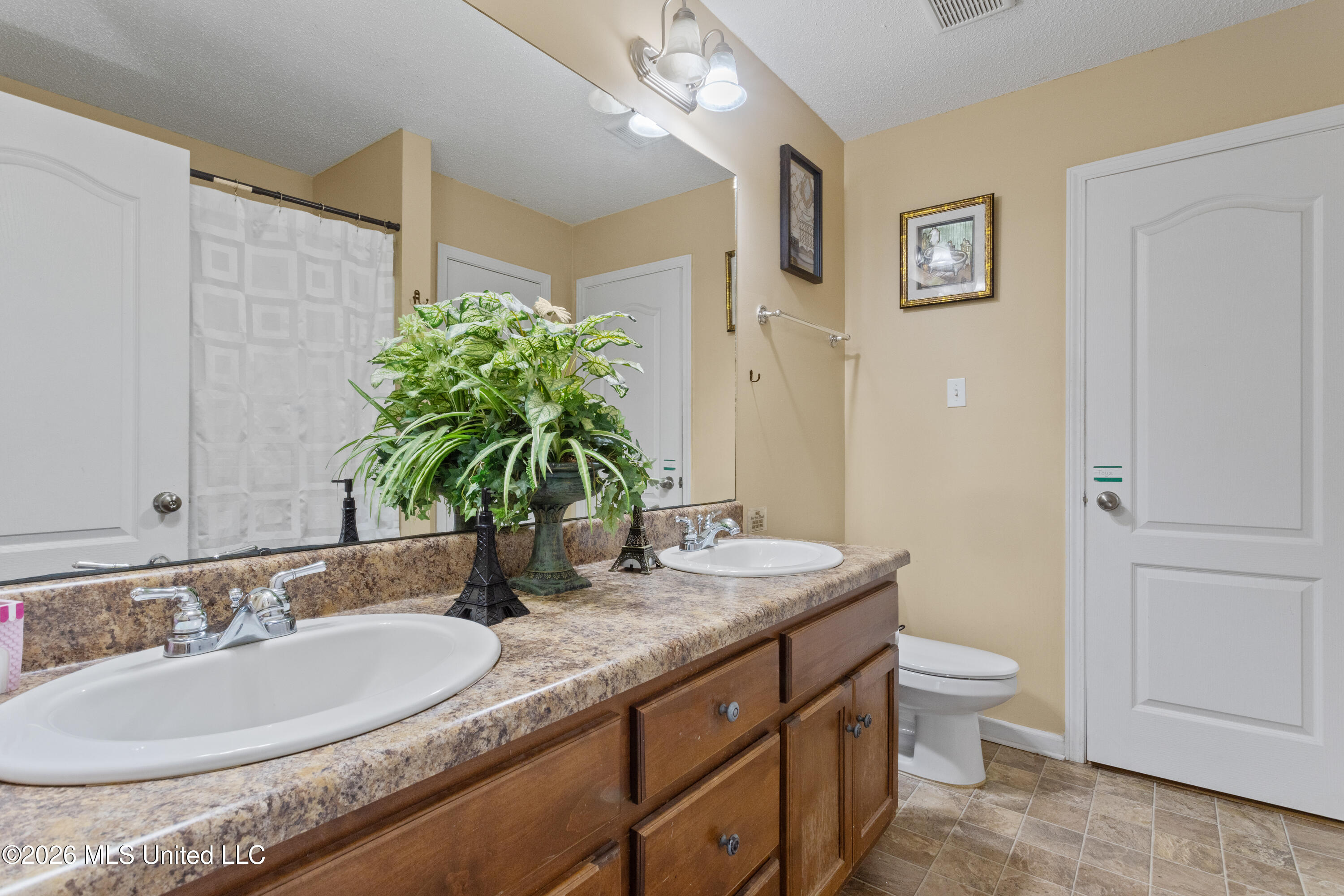 116 Beaver Dam Road, Unit A&B McHenry, MS 39561 - Photo 16 of 47 0016