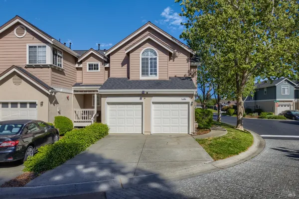 $464,999 | 130 Manchester Drive, Fairfield, CA 94533