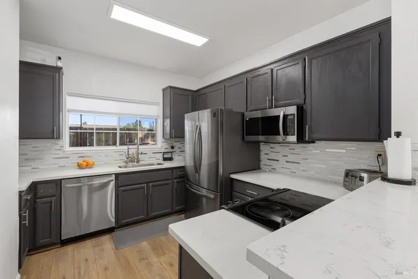 $464,999 | 130 Manchester Drive, Fairfield, CA 94533