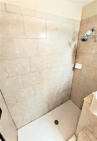 $2,100 | 5687 Key Largo Court, Unit 5687, Bradenton, FL 34203