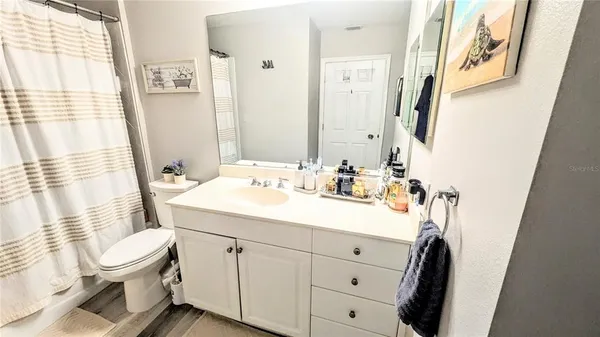 $2,100 | 5687 Key Largo Court, Unit 5687, Bradenton, FL 34203