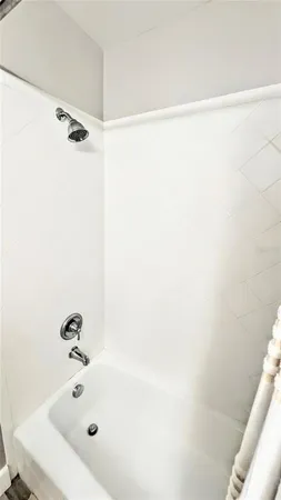 $2,100 | 5687 Key Largo Court, Unit 5687, Bradenton, FL 34203