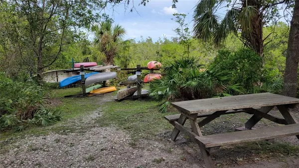 $2,100 | 5687 Key Largo Court, Unit 5687, Bradenton, FL 34203