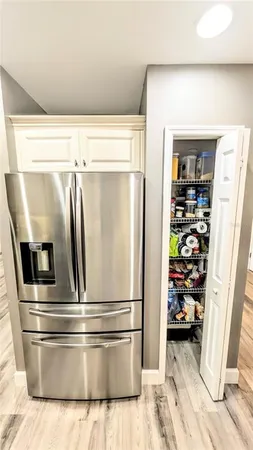 $2,100 | 5687 Key Largo Court, Unit 5687, Bradenton, FL 34203