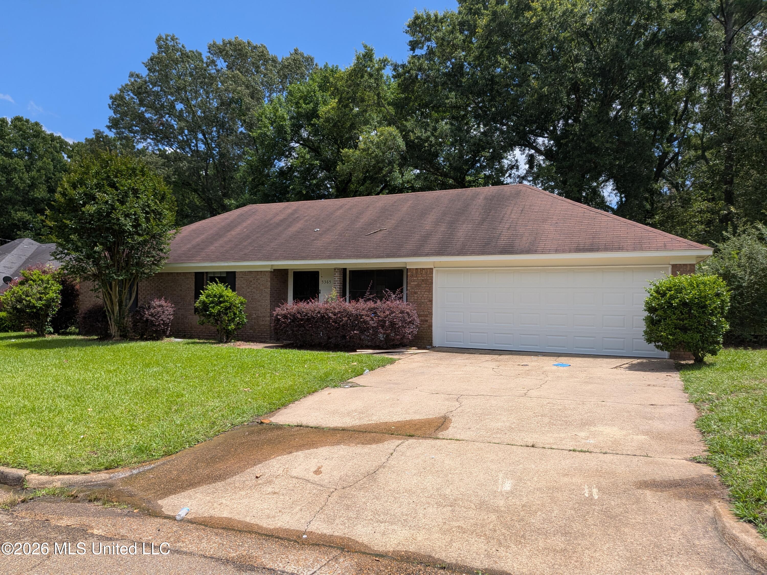 5365 Wynndyke Circle Jackson, MS 39209 - Photo 2 of 23 walkthrough-photo-27
