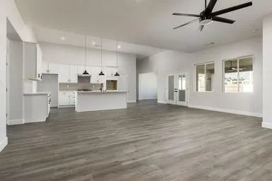 $799,900 | 3351 North Bautista Avenue, Hanford, CA 93230