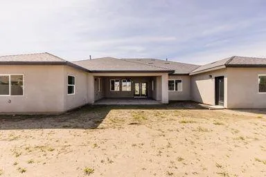 $799,900 | 3351 North Bautista Avenue, Hanford, CA 93230
