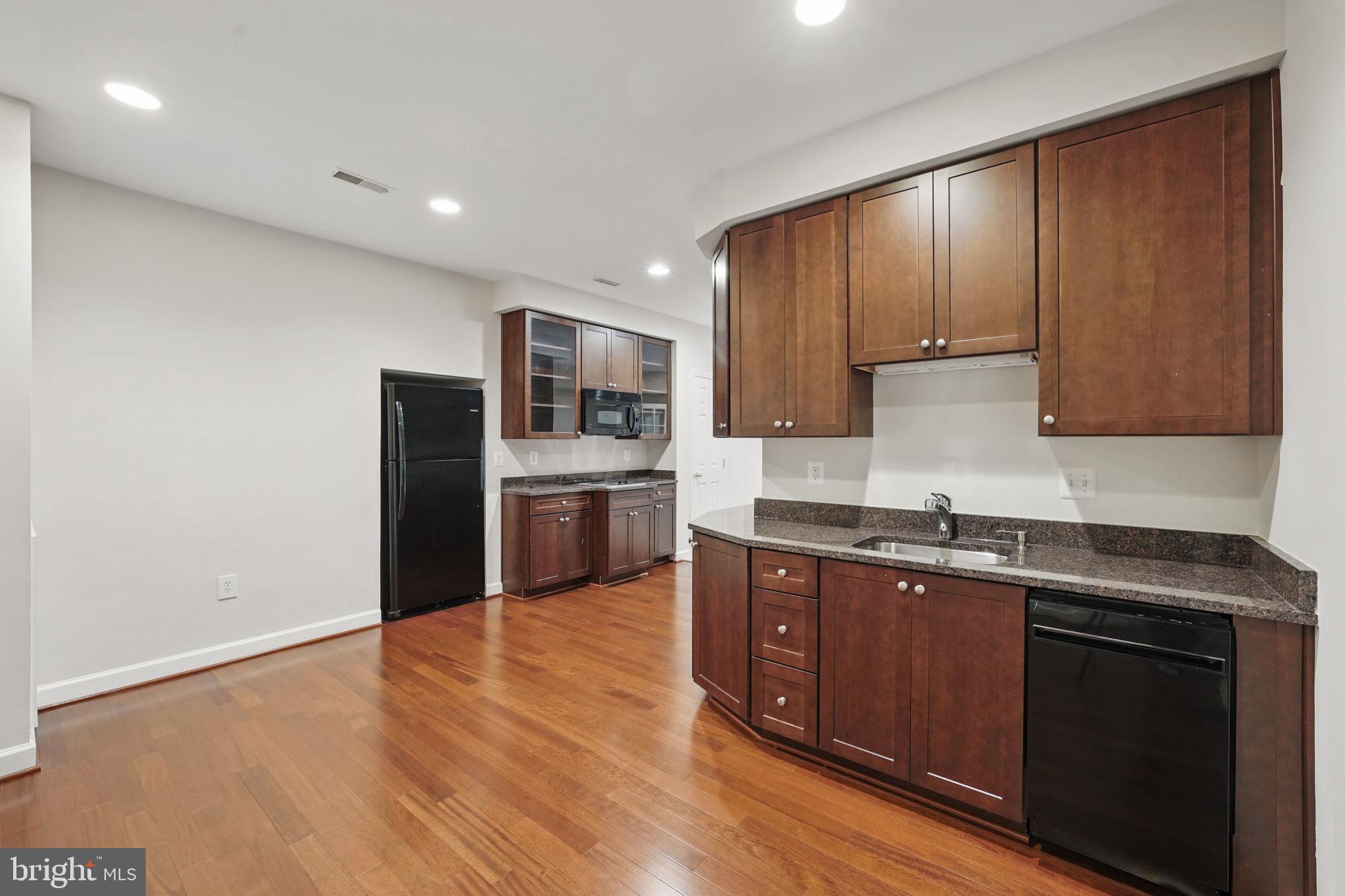 1813 Solitaire Lane McLean, VA 22101 - Photo 26 of 33