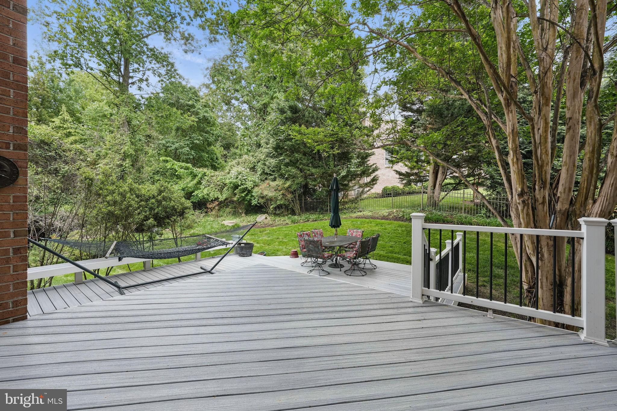 1813 Solitaire Lane McLean, VA 22101 - Photo 31 of 33