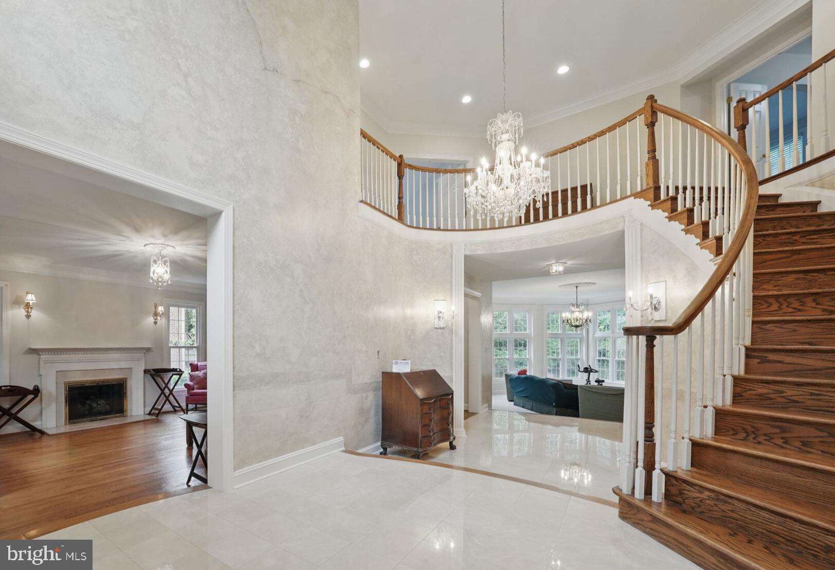 1813 Solitaire Lane McLean, VA 22101 - Photo 9 of 33