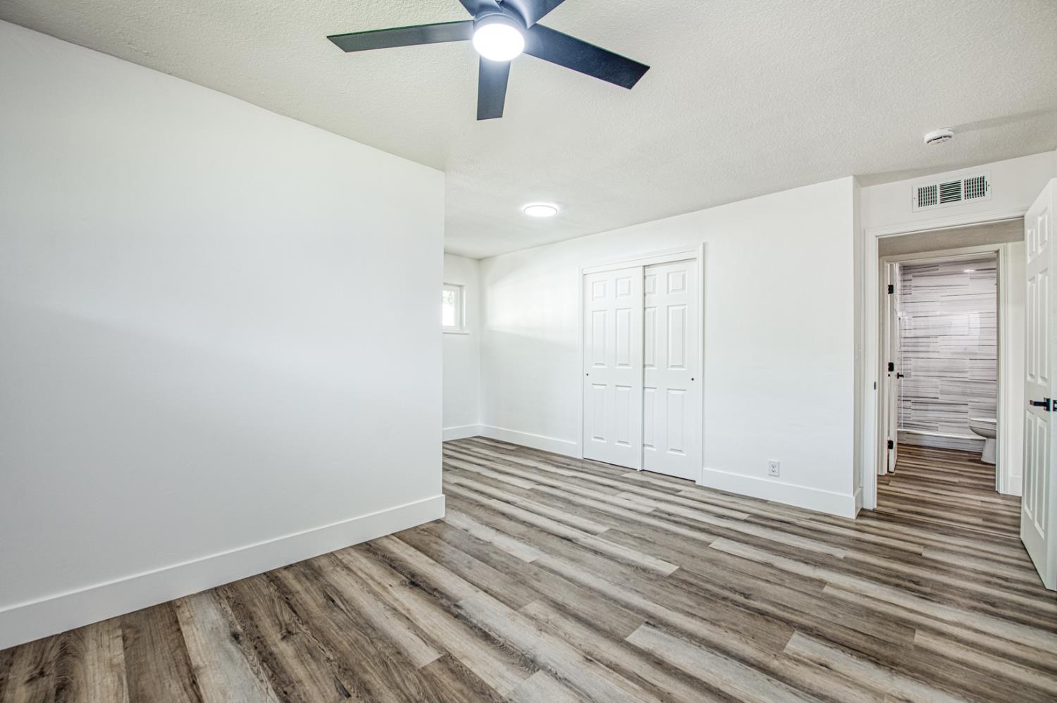 1408 East Richert Avenue Fresno, CA 93704 - Photo 14 of 30