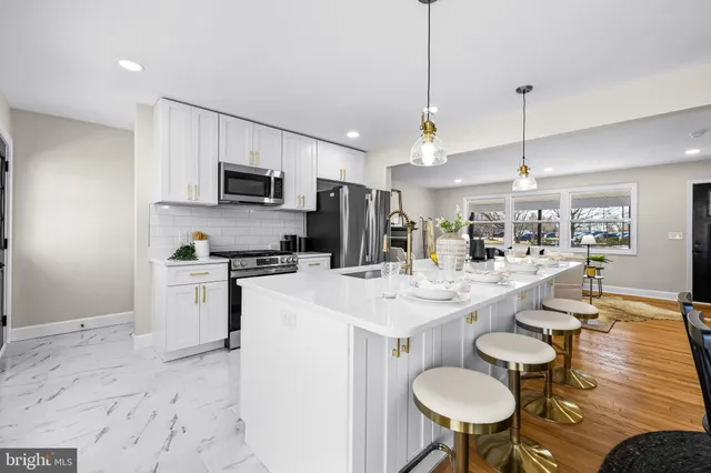 $599,900 | 1811 Vista Lane, Lutherville-Timonium, MD 21093