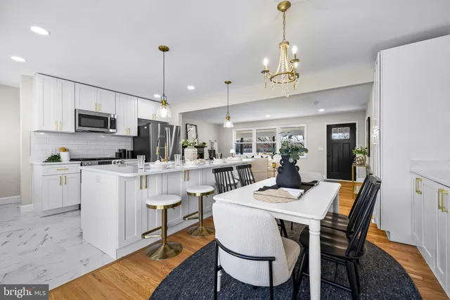 $599,900 | 1811 Vista Lane, Lutherville-Timonium, MD 21093