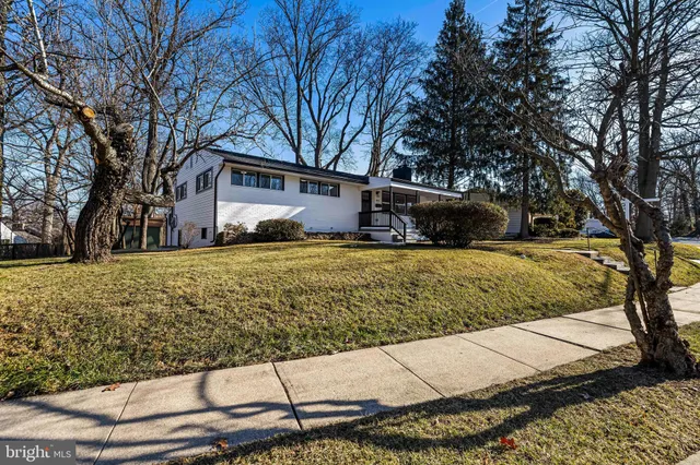 $599,900 | 1811 Vista Lane, Lutherville-Timonium, MD 21093