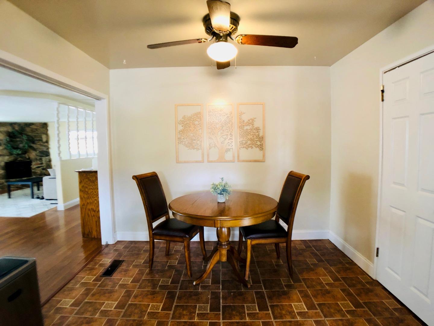 761 Middlefield Road Salinas, CA 93906 - Photo 5 of 13 Gallery Image 5