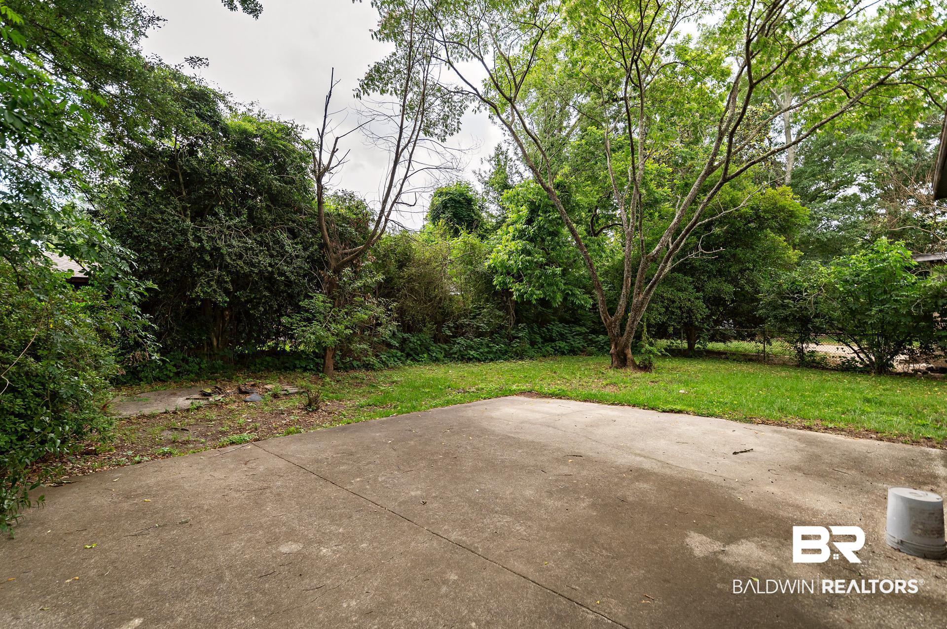 1869 Mott Drive West Mobile, AL 36617 - Photo 33 of 34 View of patio