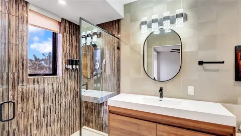 $5,499,000 | 609 Poinciana Drive, Fort Lauderdale, FL 33301