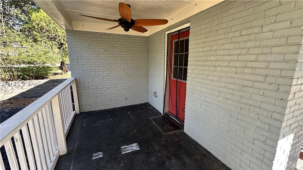 1770 Springview Road Northwest Atlanta, GA 30314 - Photo 4 of 30