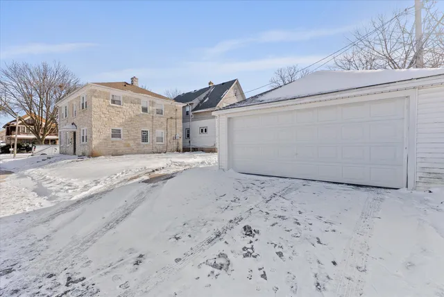 $194,100 | 2977 North 61st Street, Milwaukee, WI 53210